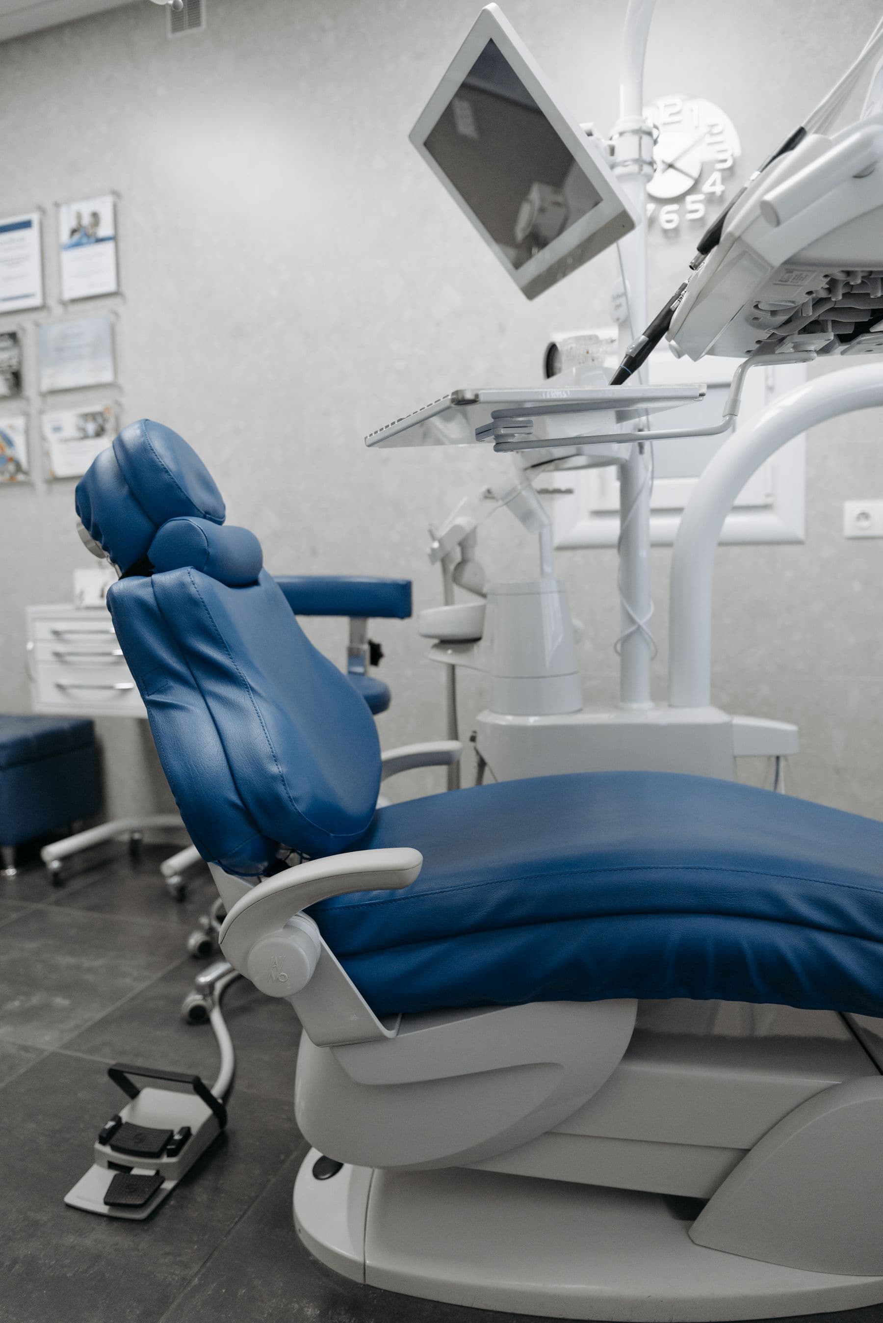 A modern dental operatory with equipment ready for a patient